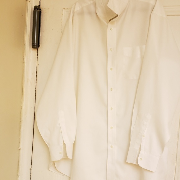 Jos. A. Bank Other - Jo'S. A. BANK WHITE SHIRT SZ 17.5 -35